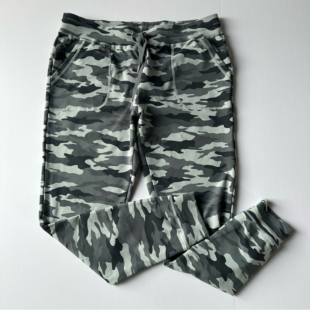 ZYIA gray camo Unwind Jogger XL - Picture 3 of 8
